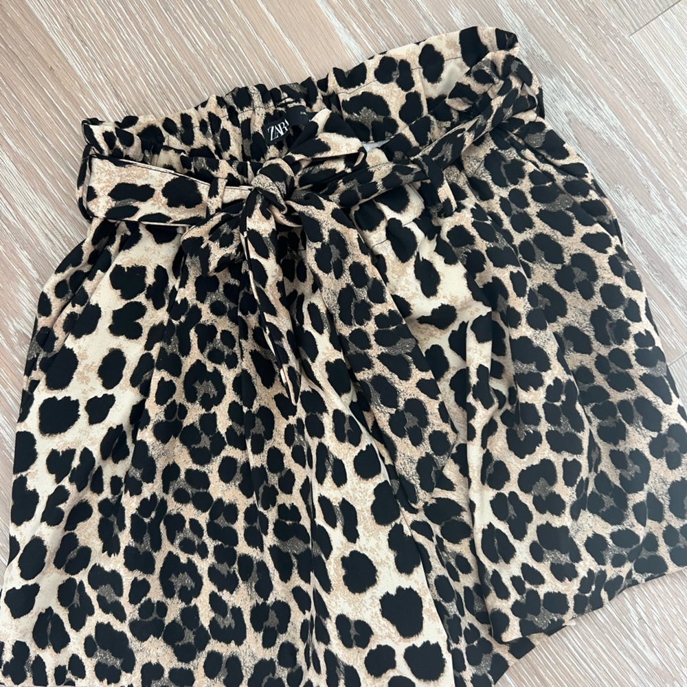 Zara leopard tie shorts